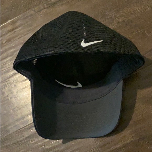 Nike Golf hat - Picture 2 of 2